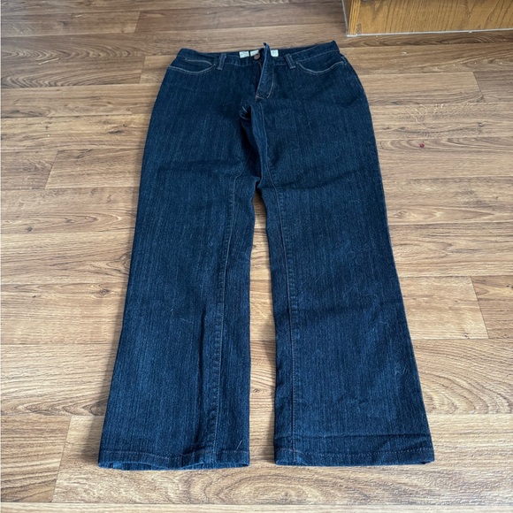Lois Jeans Denim - Bnwot Lois jeans. Dark wash, really flattering. Size 31.